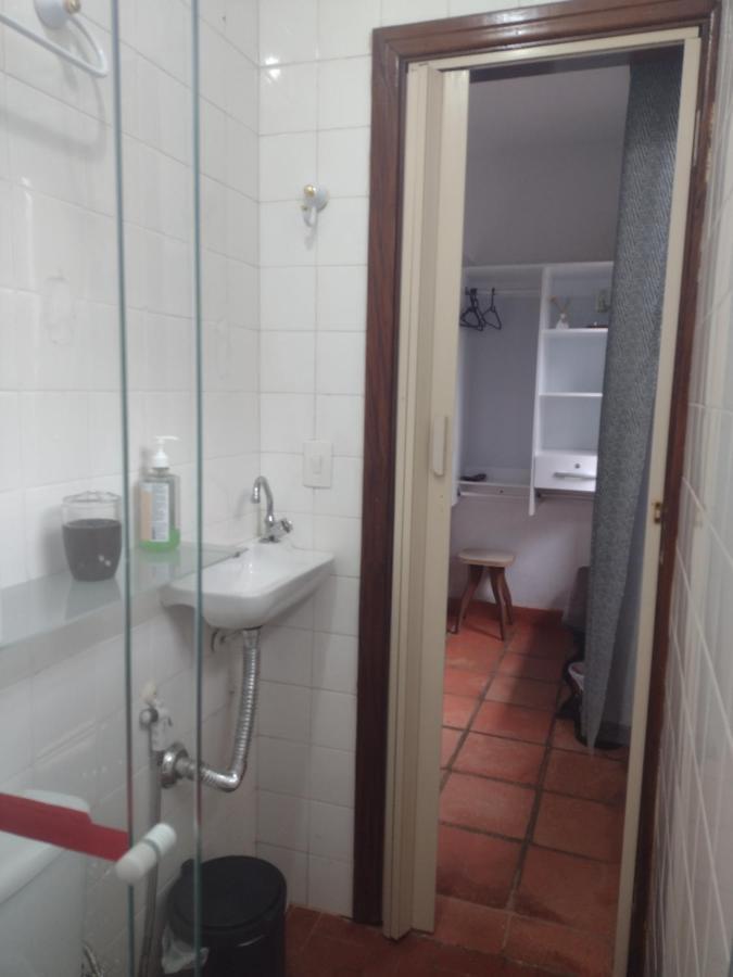 Pousada Casa Do Gustavo Гуаружа Экстерьер фото