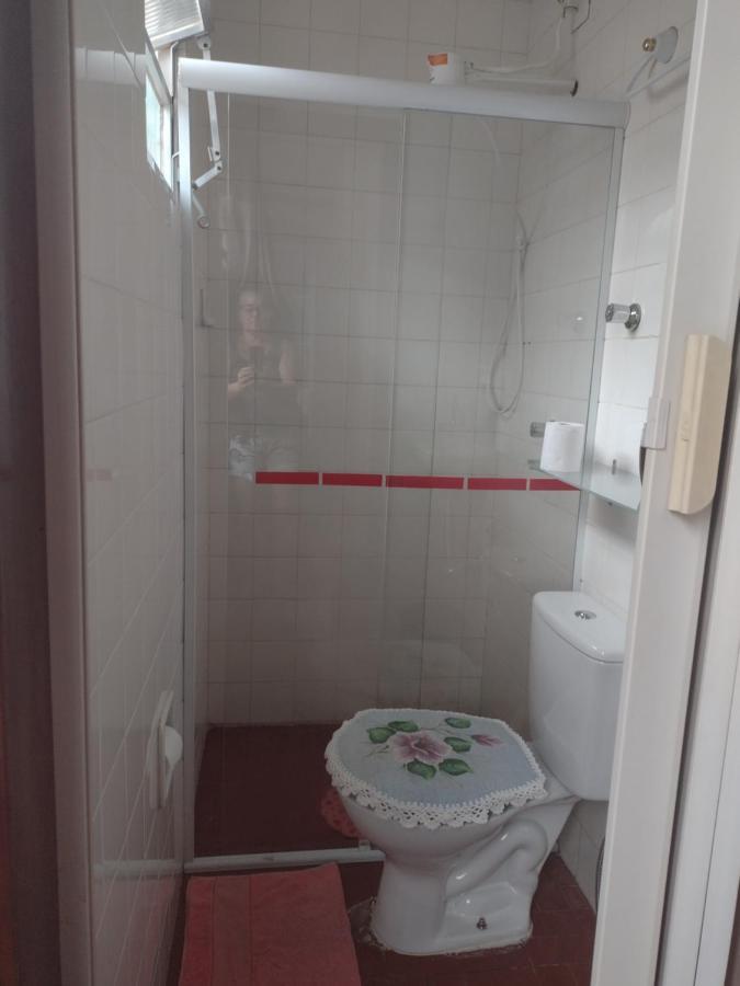 Pousada Casa Do Gustavo Гуаружа Экстерьер фото