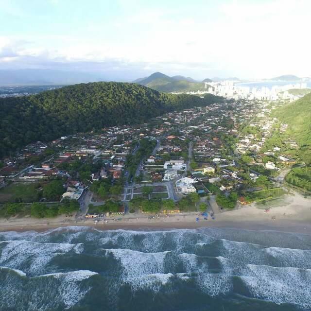 Pousada Casa Do Gustavo Гуаружа Экстерьер фото